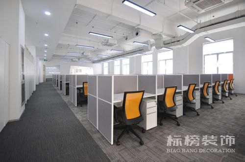 深圳辦公室裝修如何選擇家具?